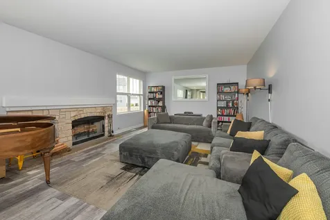 2868 Liberty Lakes Boulevard Wauconda IL 60084