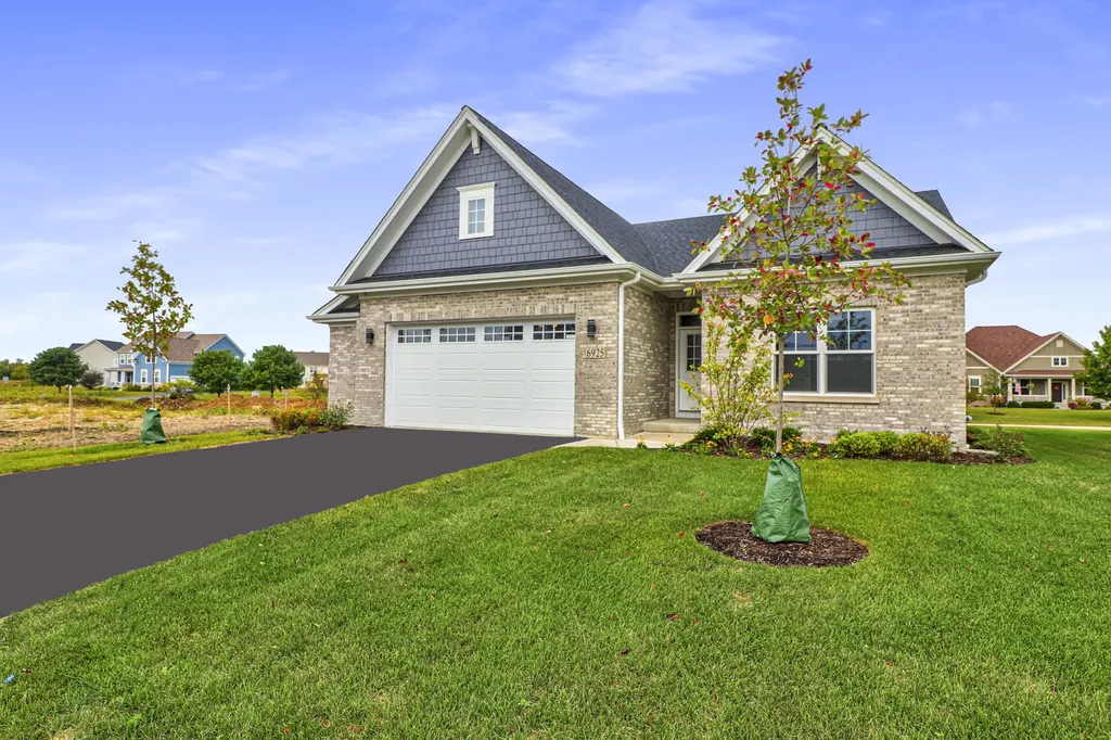 6920 Cambria Cove Lakewood IL 60014
