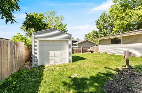 211 Indian Oaks Drive Minooka IL 60447