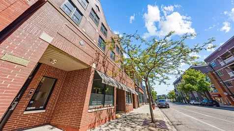 2733 North Lincoln Avenue Chicago IL 60614