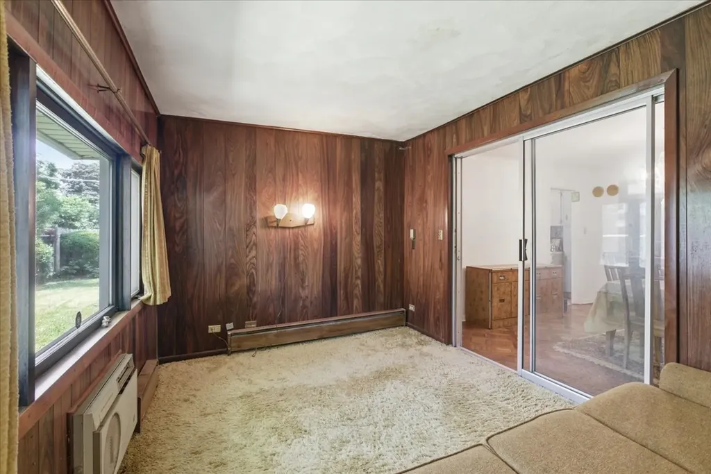 3620 Crain Street Skokie IL 60076