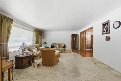 3620 Crain Street Skokie IL 60076