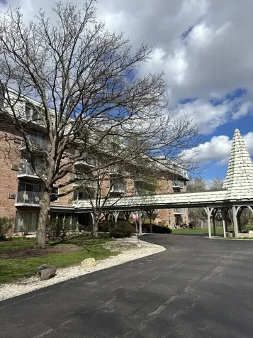 5125 Blodgett Avenue Downers Grove IL 60515