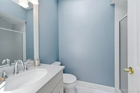955 Harbor Town Court Geneva IL 60134