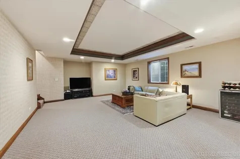 955 Harbor Town Court Geneva IL 60134