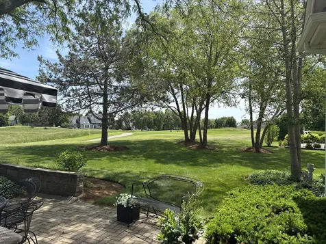 955 Harbor Town Court Geneva IL 60134