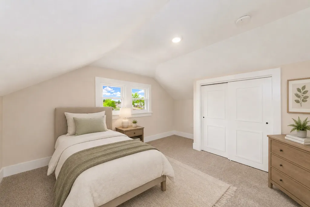 5526 North Nordica Avenue Chicago IL 60656