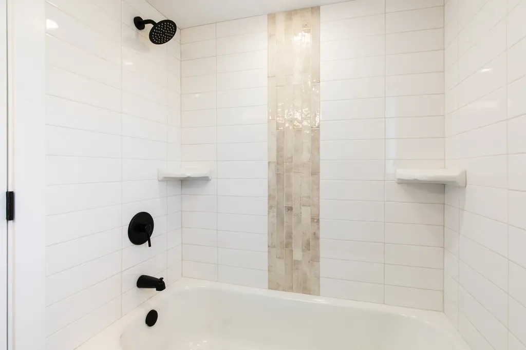 5526 North Nordica Avenue Chicago IL 60656