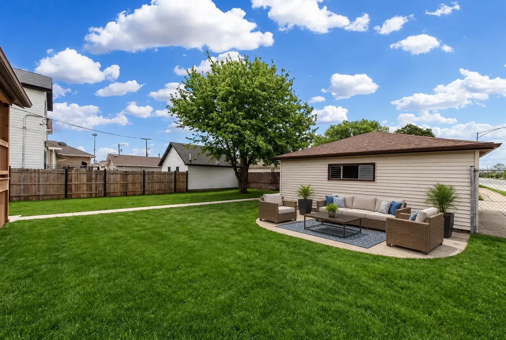 5526 North Nordica Avenue Chicago IL 60656