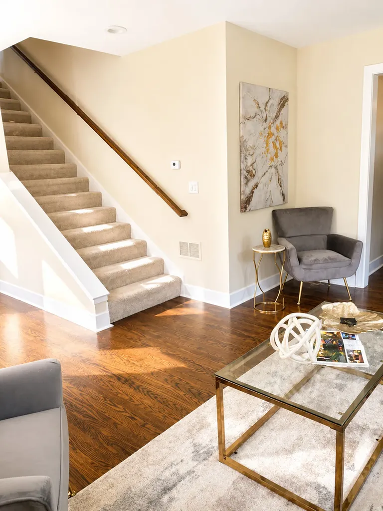 5526 North Nordica Avenue Chicago IL 60656