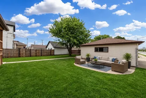5526 North Nordica Avenue Chicago IL 60656
