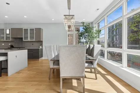 456 North Carpenter Street Chicago IL 60642