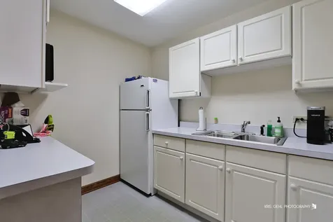 403 Grand Avenue Waukegan IL 60085