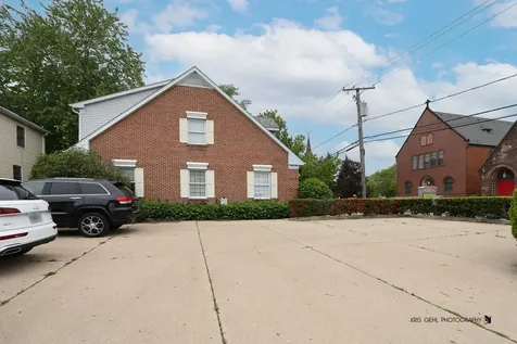 403 Grand Avenue Waukegan IL 60085