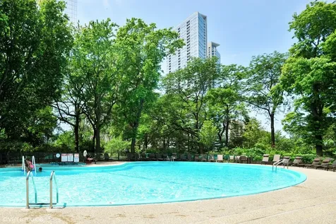 505 North Lake Shore Drive Chicago IL 60611