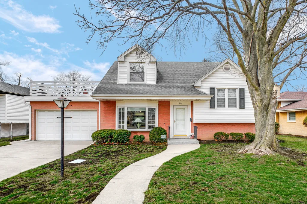 1604 South Greenwood Avenue Park Ridge IL 60068