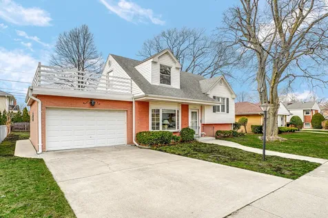 1604 South Greenwood Avenue Park Ridge IL 60068