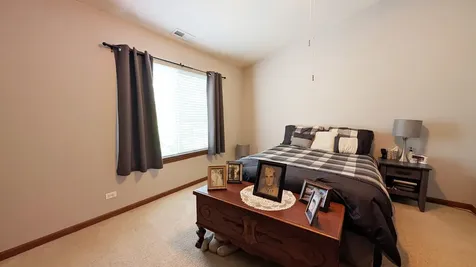 669 Lincoln Station Drive Oswego IL 60543
