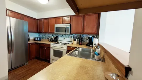 669 Lincoln Station Drive Oswego IL 60543