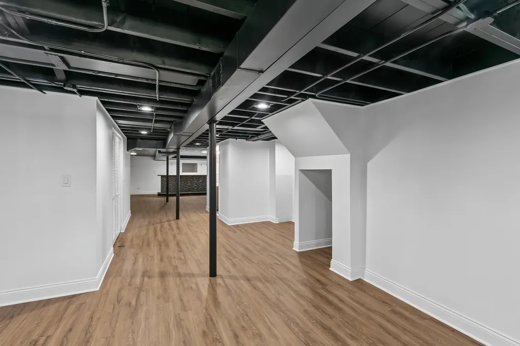 1020 West 108th Place Chicago IL 60643