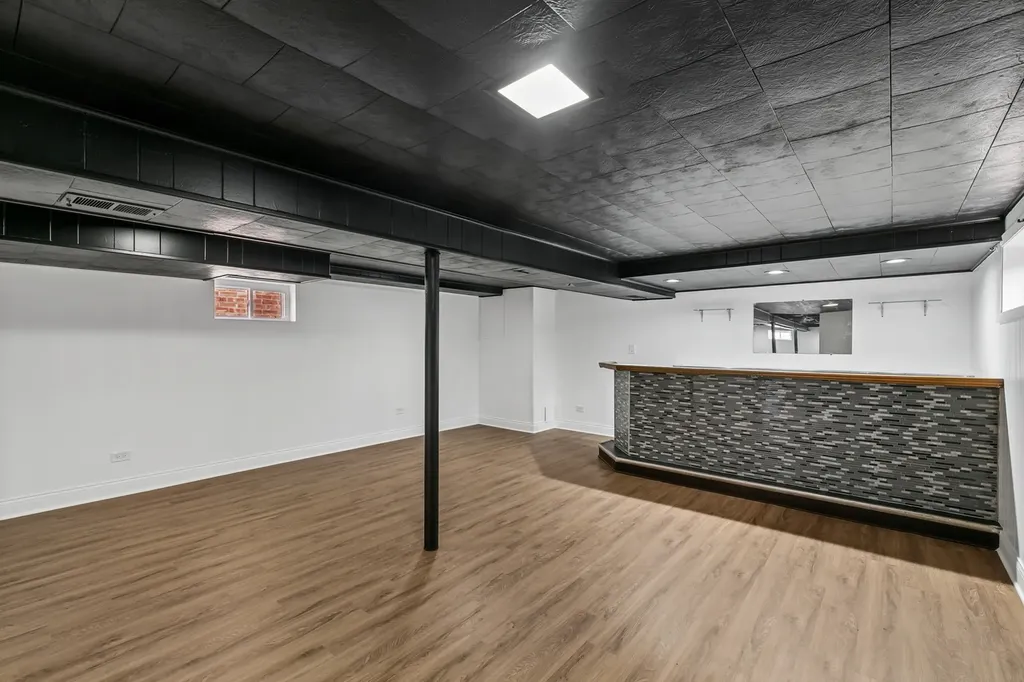1020 West 108th Place Chicago IL 60643