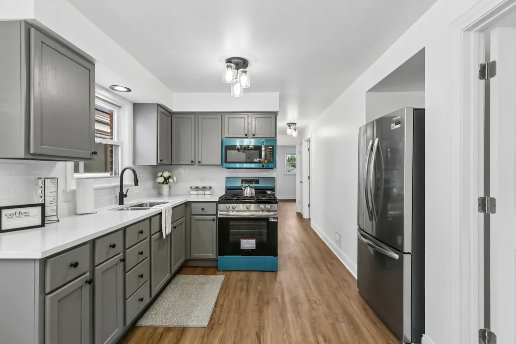 1020 West 108th Place Chicago IL 60643