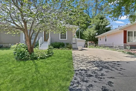 1226 Barberry Lane Round Lake Beach IL 60073