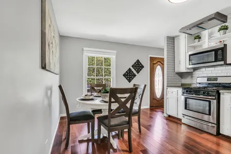 1226 Barberry Lane Round Lake Beach IL 60073