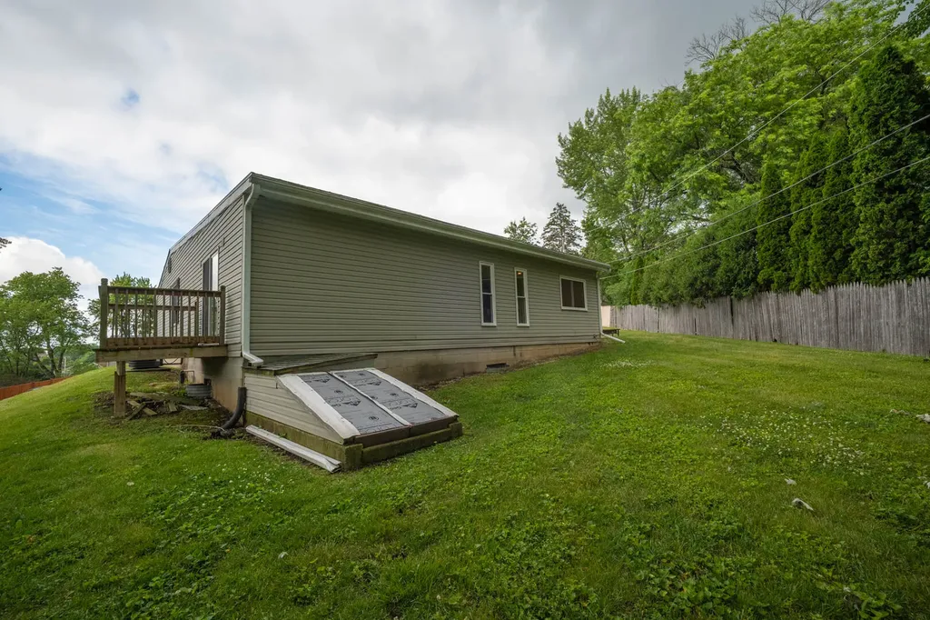 125 Cheri Lane Antioch IL 60002