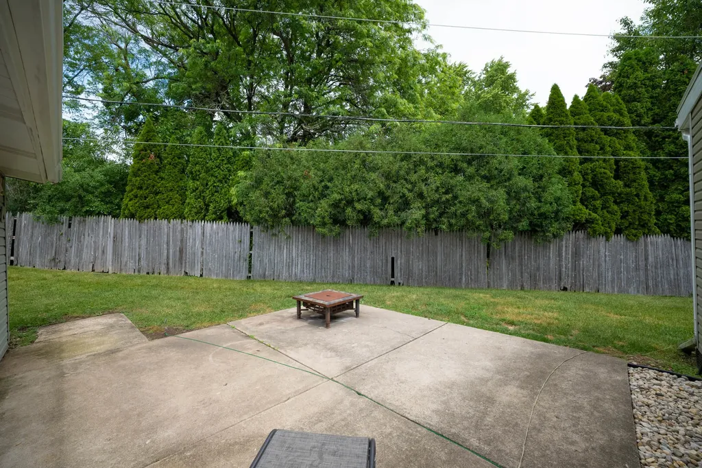 125 Cheri Lane Antioch IL 60002