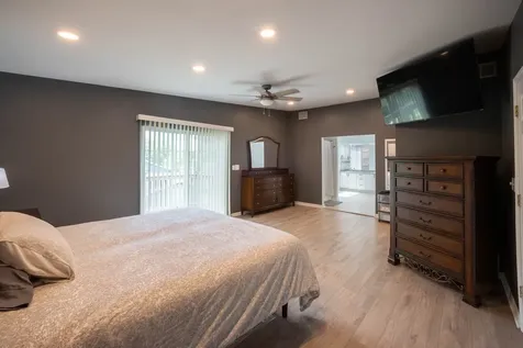 125 Cheri Lane Antioch IL 60002