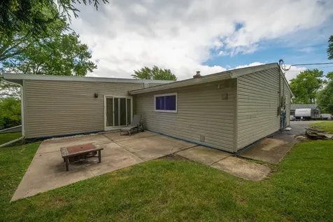 125 Cheri Lane Antioch IL 60002