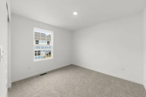 1733 Stable Lane Aurora IL 60503
