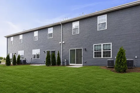 1733 Stable Lane Aurora IL 60503