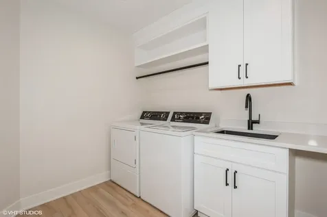1N073 LOT 3 Farwell Street Carol Stream IL 60188