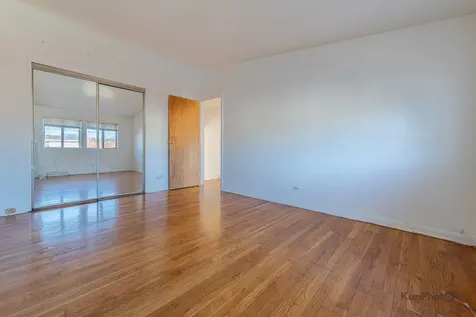 8670 South Kimbark Avenue Chicago IL 60619