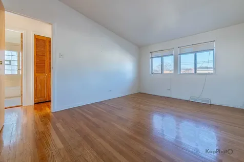 8670 South Kimbark Avenue Chicago IL 60619