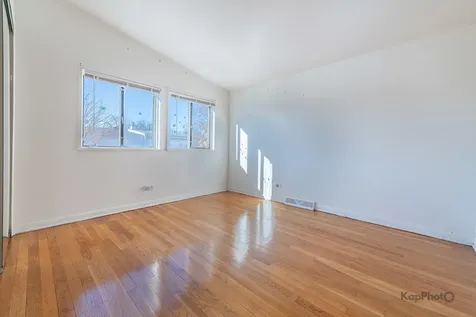 8670 South Kimbark Avenue Chicago IL 60619