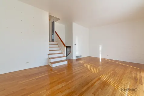 8670 South Kimbark Avenue Chicago IL 60619