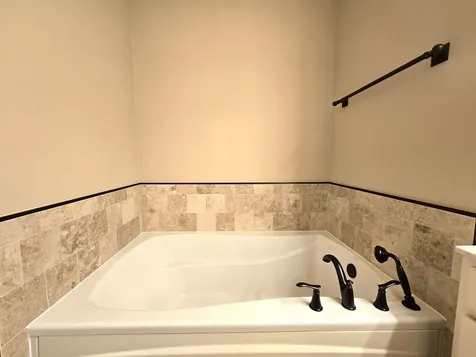 5311 Wildspring Drive Lake In The Hills IL 60156
