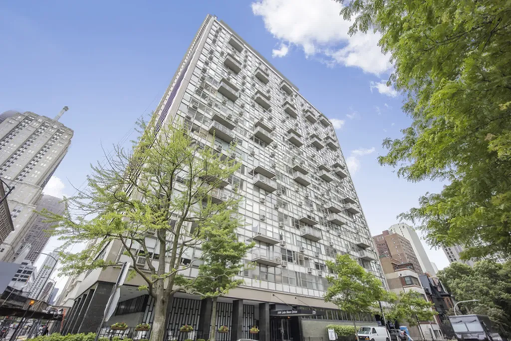 1000 North Lake Shore Drive N Chicago IL 60611