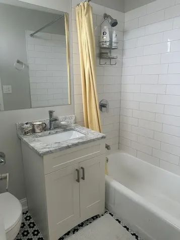 1000 North Lake Shore Drive N Chicago IL 60611