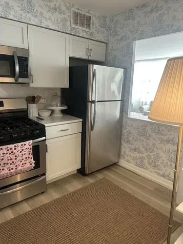 1000 North Lake Shore Drive N Chicago IL 60611