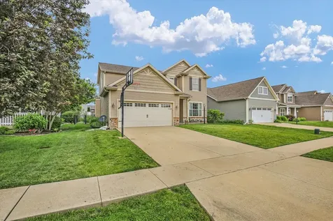 110 Blazing Star Savoy IL 61874