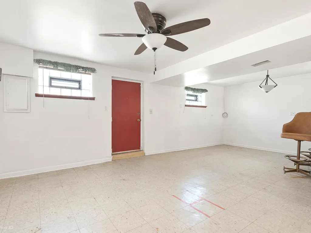 1306 East 88th Place Chicago IL 60619