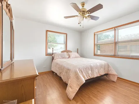 1306 East 88th Place Chicago IL 60619