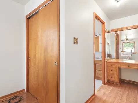 1306 East 88th Place Chicago IL 60619