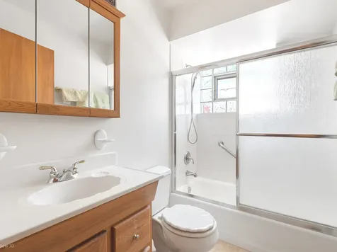 1306 East 88th Place Chicago IL 60619