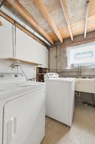 1306 East 88th Place Chicago IL 60619