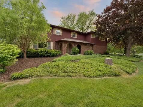 1711 Shaw Woods Drive Rockford IL 61107